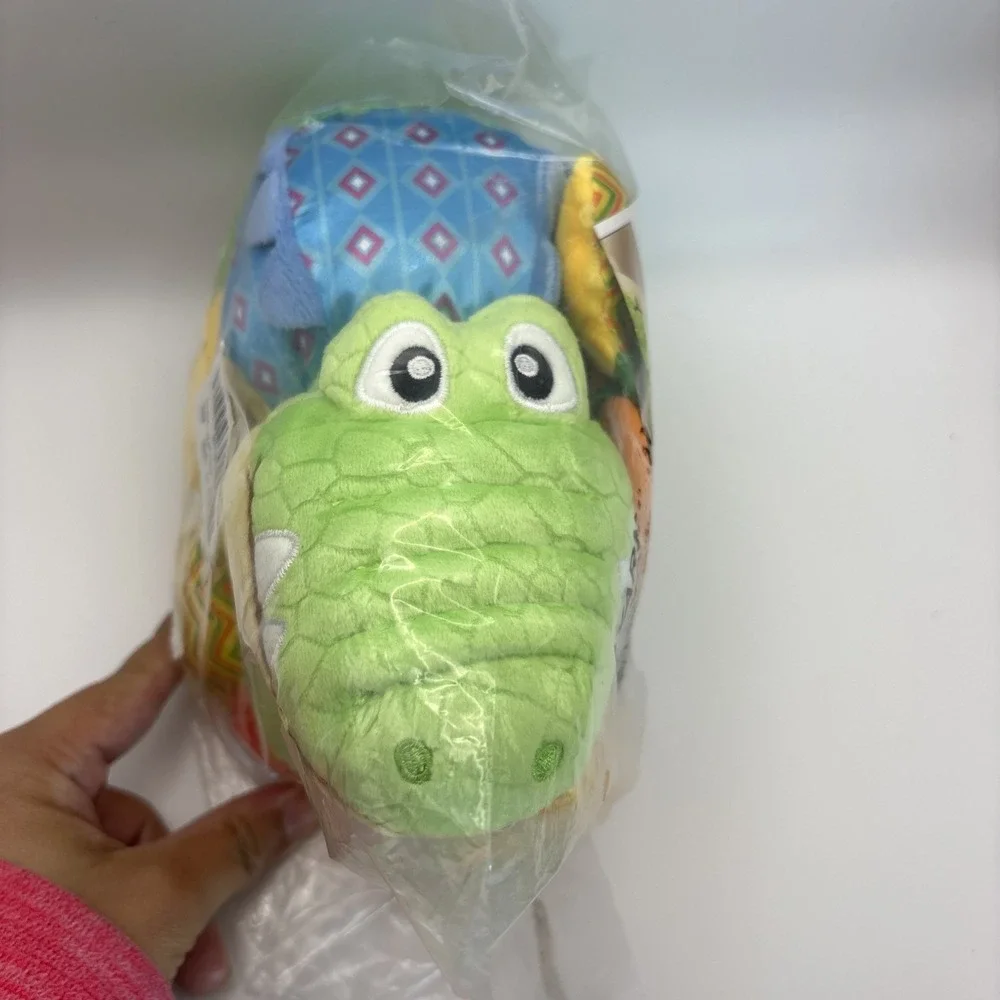 Sumobaby Baby The Cute Crocodile‎ Multi Musical Jingle Rattles Plush Baby Toy